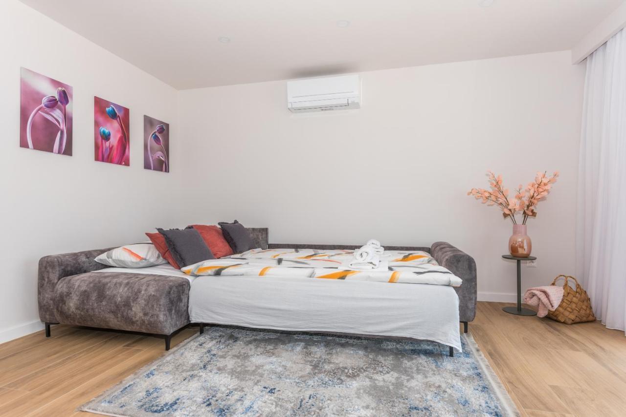 Luxury Adria Sea & City View Apartment Makarska Zewnętrze zdjęcie