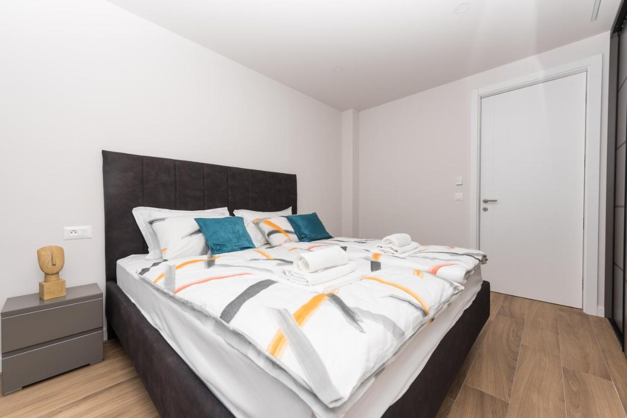 Luxury Adria Sea & City View Apartment Makarska Zewnętrze zdjęcie